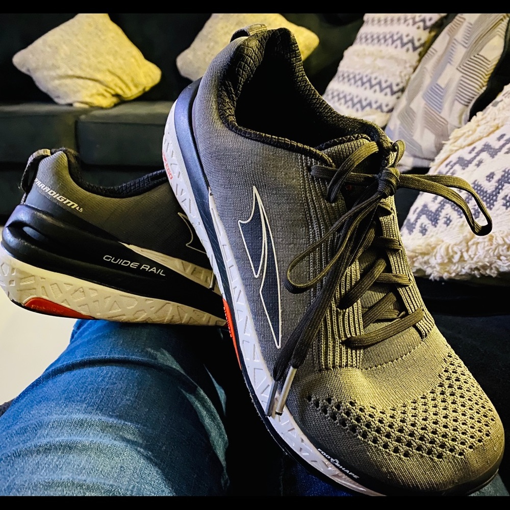 Altra paradigm Running Shoes 4.5 Men’s